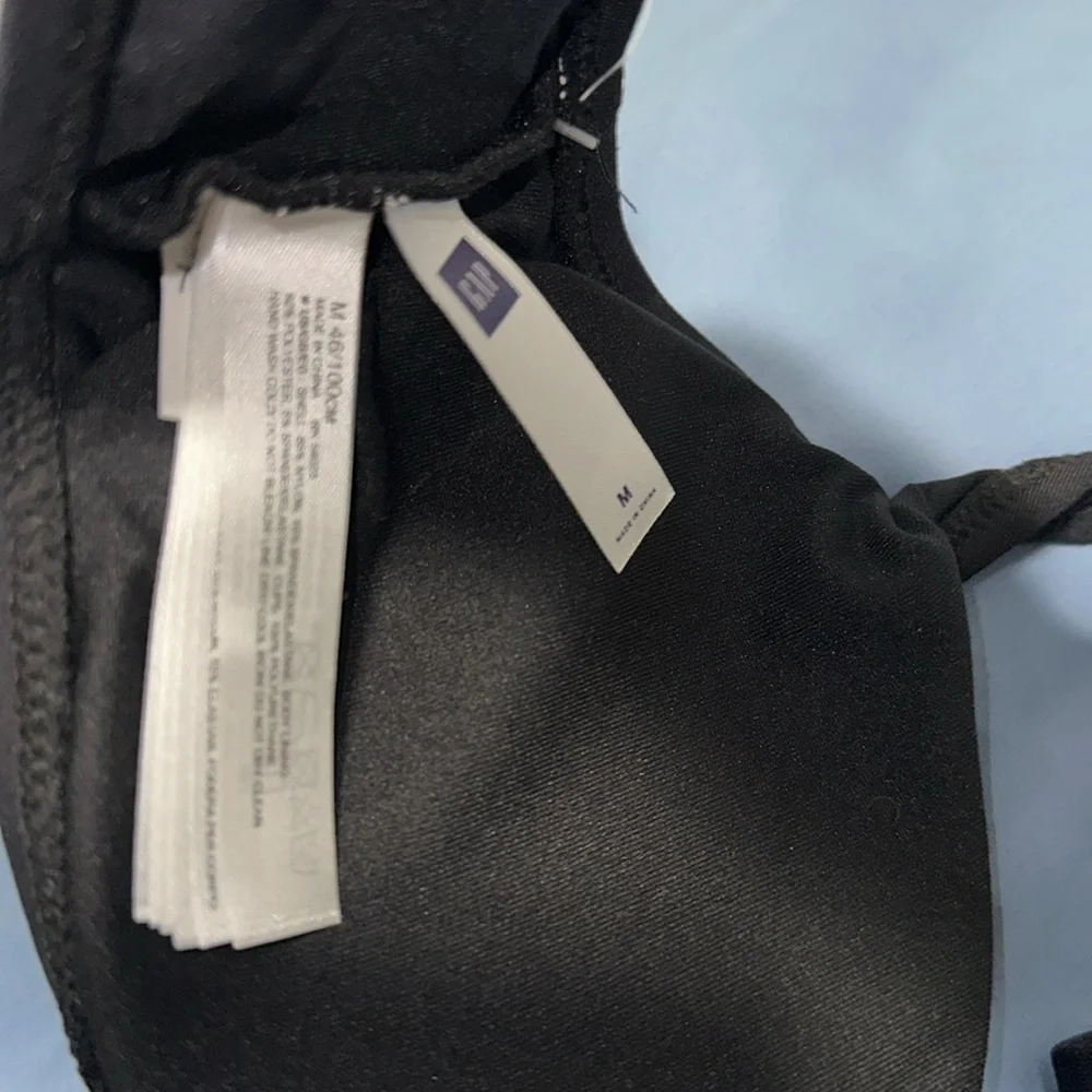 Gap Padded Black Bra - Picture 7 of 7